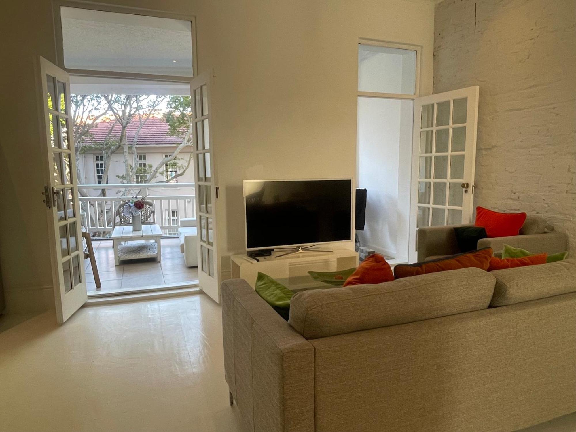Gut Gelegenes Gaestehaus In Seapoint Apartment Cape Town